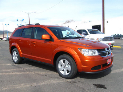 dodge journey 2011 orange mainstreet flex fuel 6 cylinders all whee drive automatic 80301