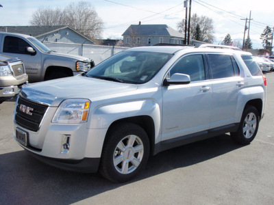 gmc terrain 2010 silver suv sle 2 gasoline 4 cylinders front wheel drive 6 speed automatic 98901