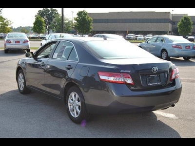 toyota camry 2011 sedan gasoline 4 cylinders front wheel drive 6 speed automatic 46219