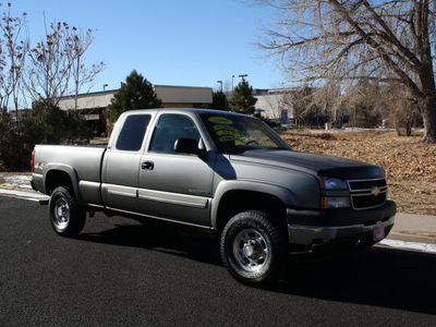 chevrolet silverado 2500hd 2006 gray 6 0 4x4 auto gasoline 8 cylinders 4 wheel drive automatic 80012