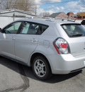 pontiac vibe 2009 silver wagon awd gasoline 4 cylinders all whee drive automatic 98901
