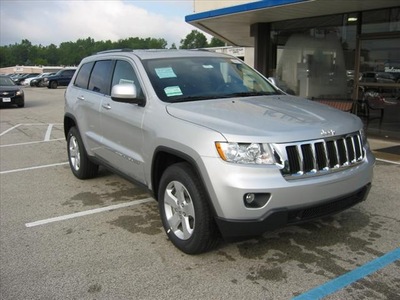 jeep grand cherokee 2011 suv gasoline 6 cylinders 4 wheel drive not specified 46036