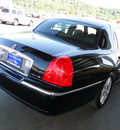 lincoln town car 2010 black sedan signature limited flex fuel 8 cylinders rear wheel drive 4 speed automatic 98032