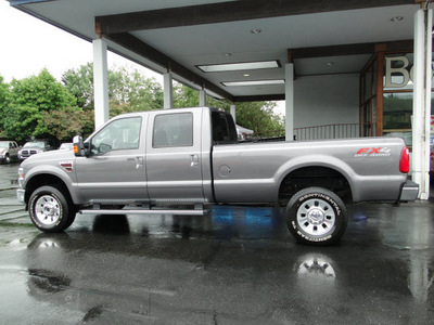 ford f 350 super duty 2010 gray lariat fx4 diesel 8 cylinders 4 wheel drive automatic 98032