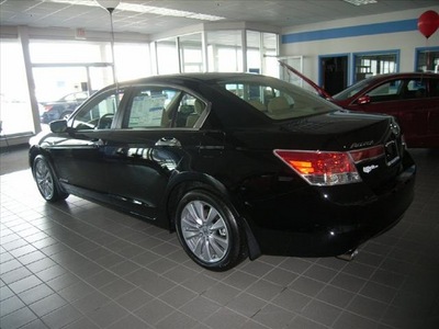 honda accord 2011 black sedan gasoline 6 cylinders front wheel drive not specified 46219