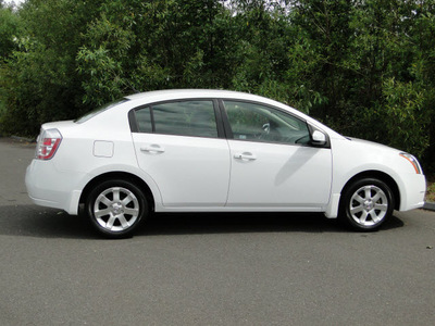 nissan sentra 2008 white sedan 2 0 s gasoline 4 cylinders front wheel drive automatic 98226