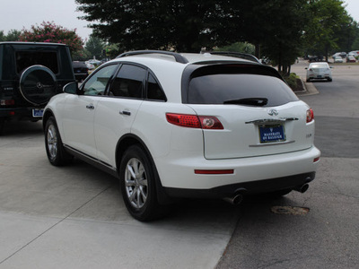 infiniti fx35 2007 off white suv gasoline 6 cylinders all whee drive shiftable automatic 27616