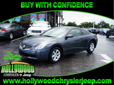 nissan altima 2008 dk  gray coupe 2 5 s gasoline 4 cylinders front wheel drive automatic 33021