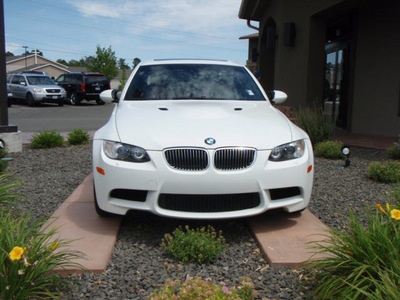 bmw m3 2008 white sedan gasoline 8 cylinders rear wheel drive 6 speed manual 99352