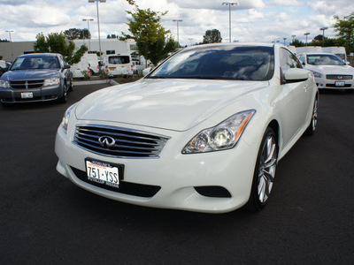infiniti g37 2008 off white coupe sport gasoline 6 cylinders rear wheel drive automatic 98371