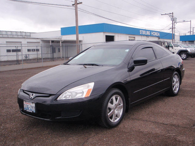 honda accord 2005 black coupe ex v 6 w navi gasoline 6 cylinders front wheel drive automatic 98632