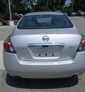 nissan altima 2011 silver sedan 2 5 s gasoline 4 cylinders front wheel drive automatic 46219