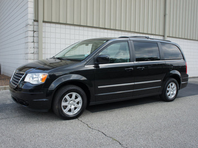chrysler town and country 2010 black van gasoline 6 cylinders front wheel drive automatic 47130