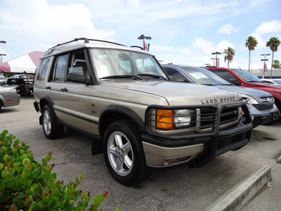 land rover discovery series ii 2001 beige wagon se gasoline 8 cylinders all whee drive automatic 33157