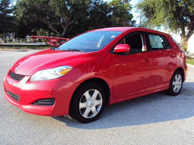 toyota matrix 2009 red hatchback gasoline 4 cylinders front wheel drive automatic 32901