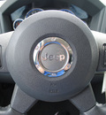 jeep grand cherokee 2007 black suv srt 8 gasoline 8 cylinders 4 wheel drive automatic 27616