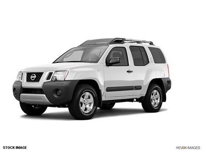 nissan xterra 2011 white suv gasoline 6 cylinders 4 wheel drive not specified 98371