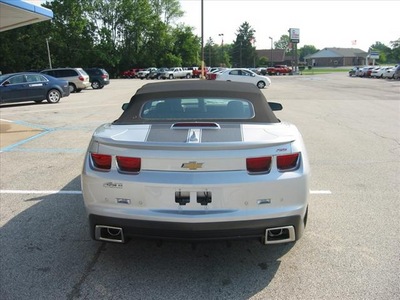 chevrolet camaro convertible 2011 gasoline 8 cylinders rear wheel drive not specified 46036