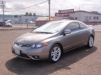 honda civic 2006 dk  gray coupe si gasoline 4 cylinders front wheel drive manual 98632