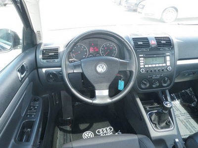 volkswagen jetta 2008 black sedan gasoline 5 cylinders front wheel drive automatic 46410
