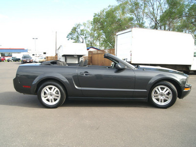 ford mustang 2008 alloy clearcoat v6 premium gasoline 6 cylinders rear wheel drive automatic 80911