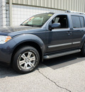 nissan pathfinder 2011 dk  gray suv s gasoline 6 cylinders 4 wheel drive 5 speed automatic 47130