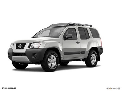 nissan xterra 2011 silver suv gasoline 6 cylinders 4 wheel drive not specified 98371