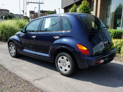 chrysler pt cruiser 2005 blue wagon gasoline 4 cylinders front wheel drive 5 speed manual 47130