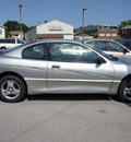 pontiac sunfire 2005 silver coupe gasoline 4 cylinders front wheel drive automatic 47130