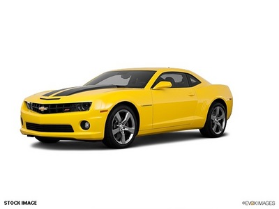 chevrolet camaro 2011 coupe gasoline 8 cylinders rear wheel drive not specified 33177