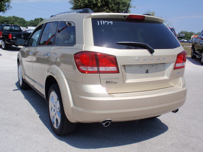 dodge journey 2011 gold crew flex fuel 6 cylinders front wheel drive automatic 34731