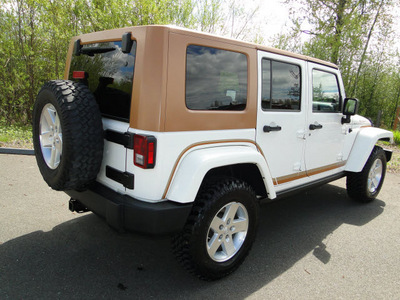jeep wrangler 2008 white suv rubicon gasoline 6 cylinders 4 wheel drive automatic 98226