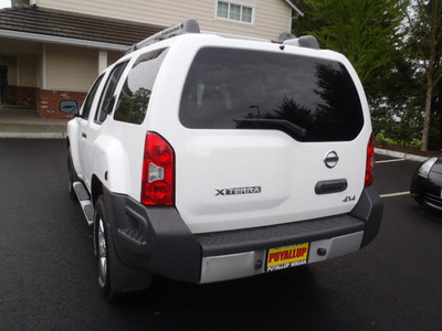 nissan xterra 2010 white suv gasoline 6 cylinders 4 wheel drive automatic with overdrive 98371