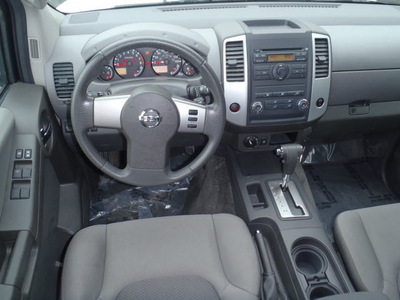 nissan xterra 2010 white suv gasoline 6 cylinders 4 wheel drive automatic with overdrive 98371