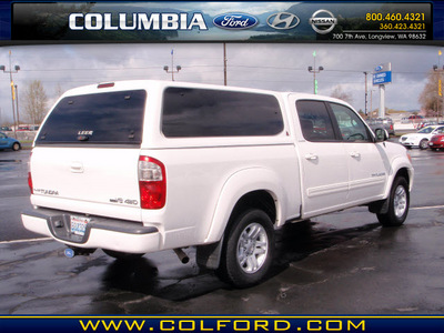 toyota tundra 2006 white limited gasoline 8 cylinders 4 wheel drive automatic 98632