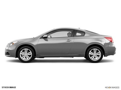 nissan altima 2011 silver coupe gasoline 4 cylinders front wheel drive not specified 98371
