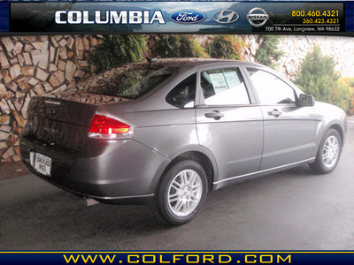 ford focus 2010 dk  gray sedan se gasoline 4 cylinders front wheel drive automatic 98632