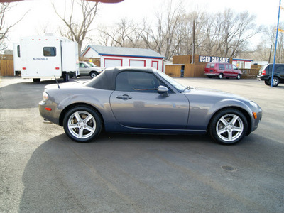 mazda mx 5 miata 2006 galaxy gray trim gasoline 4 cylinders rear wheel drive 5 speed manual 80911