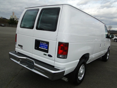 ford econoline cargo 2011 white van e 250 flex fuel 8 cylinders rear wheel drive automatic 98032