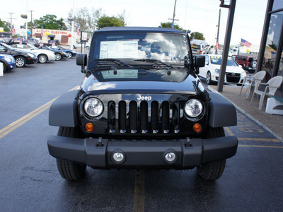 jeep wrangler unlimited 2011 px8 black clear coa suv gasoline 6 cylinders 4 wheel drive automatic 33021