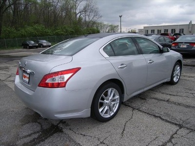 nissan maxima 2011 silver sedan gasoline 6 cylinders front wheel drive not specified 46219