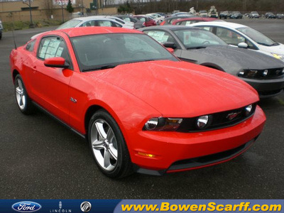 ford mustang 2011 race red coupe gt premium gasoline 8 cylinders rear wheel drive automatic 98032