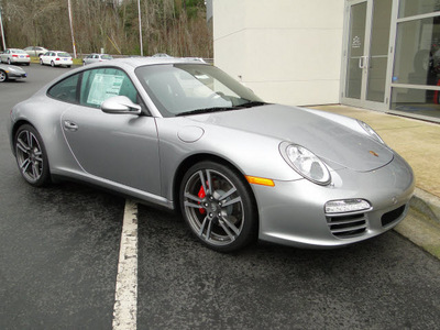 porsche 911 2011 gt silver coupe carrera 4s gasoline 6 cylinders pdk 98226