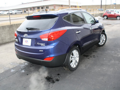 hyundai tucson 2011 blue suv limited gasoline 4 cylinders all whee drive 6 speed automatic 47130