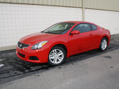 nissan altima 2011 red coupe 2 5 s gasoline 4 cylinders front wheel drive cont  variable trans  47130