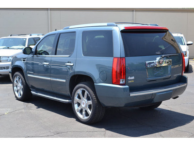 cadillac escalade 2009 gray suv flex fuel 8 cylinders all whee drive automatic 76903