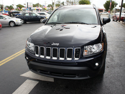 jeep compass 2011 pbv blackberry suv gasoline 4 cylinders 2 wheel drive automatic 33021