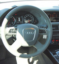 audi q5 2011 meteor gray pearl e suv gasoline 6 cylinders all whee drive not specified 99336