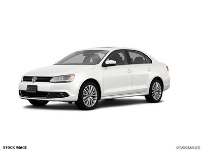 volkswagen jetta 2011 sedan gasoline 5 cylinders not specified 99336