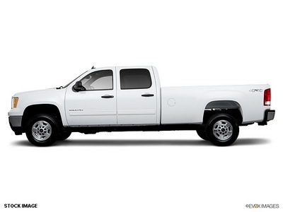 gmc sierra 2500hd 2011 white sle diesel 8 cylinders 4 wheel drive allison 98632